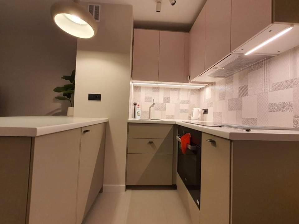 Mlociny Metro Apartment 3 Warsaw Exterior photo